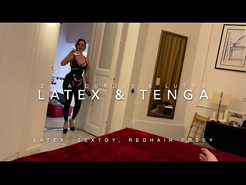 ❤️ Roodharige stiefzus in latex kostuum geneukt door stiefbroer ️ Fucking video at us ❌️ ❌️❤